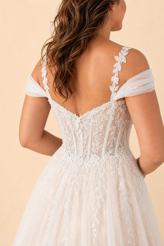 Minimalist Bohemian Wedding Dress A-Line Lace Tulle Off Shoulder Design