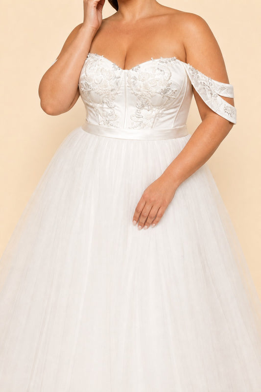 Dreamy Princess Wedding Dress for Curvy Brides with Corset Top and Flowy A-Line Silhouette