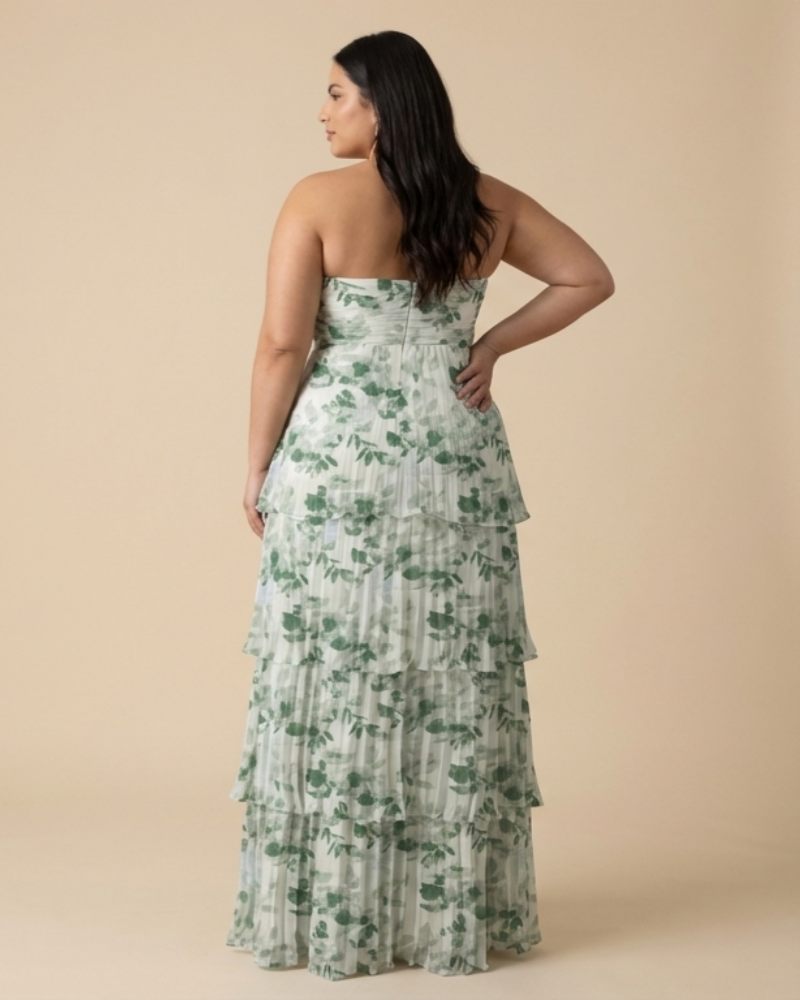 Chantarae Romantic Plus Size A Line Bridesmaid Dress with Sweetheart Neckline and Ruffles -N0369