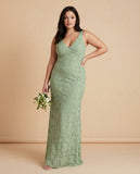 Plus Size Classic V Neck Sleeveless Floral Burnout Bridesmaid Dress Side Zip Elegant Gown for Curvy Women -N0350