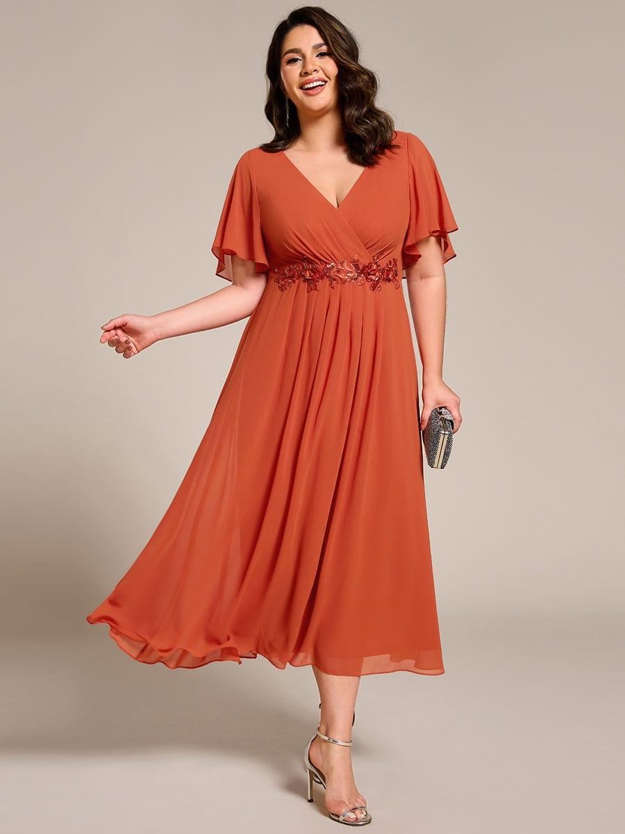 Plus Size Elegant Short Sleeves V-Neck Floral Applique Wedding Guest Dress