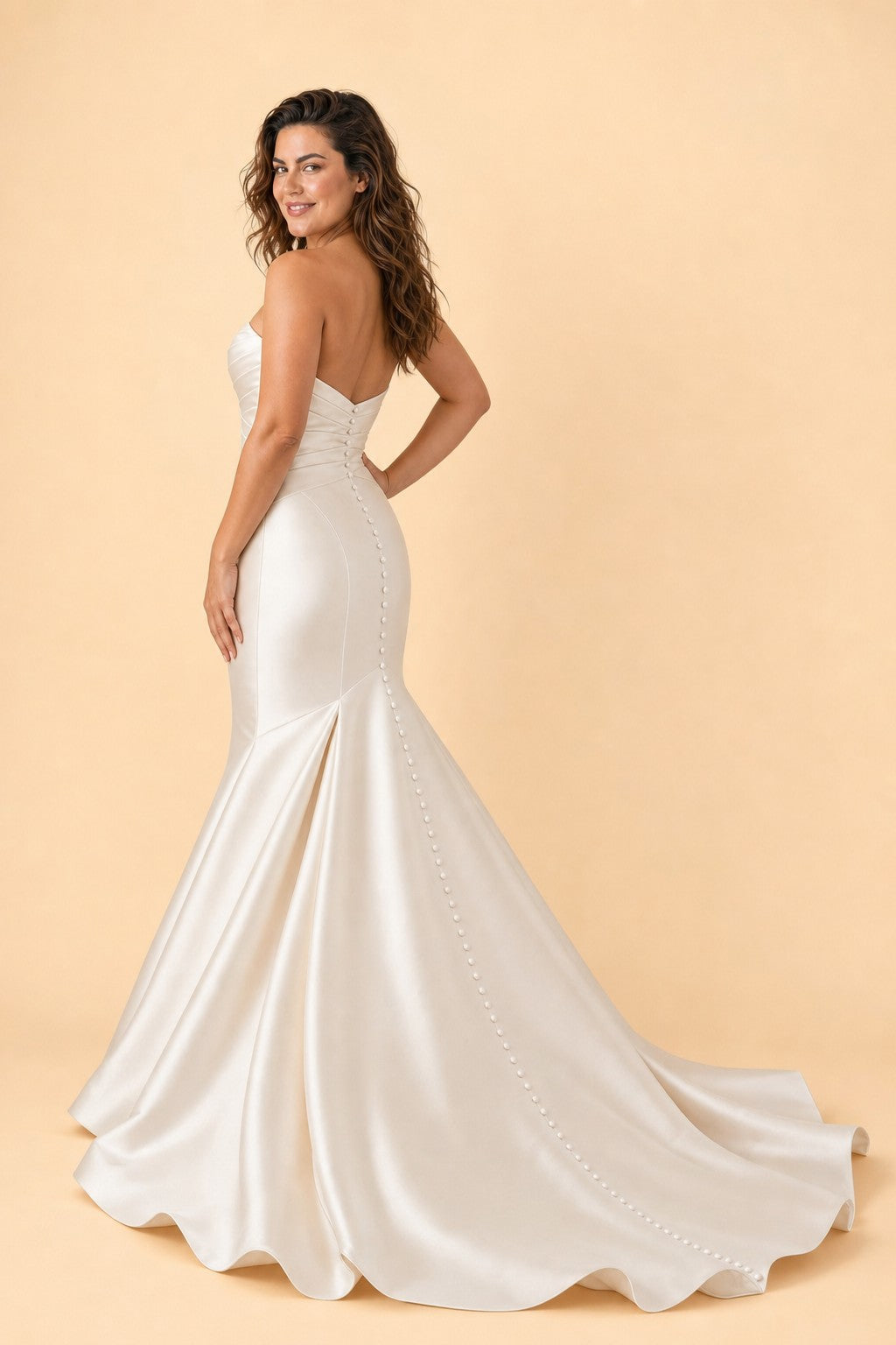 Plus Size Timeless Strapless Bridal Dress with Pleated Waist and Flowing Train