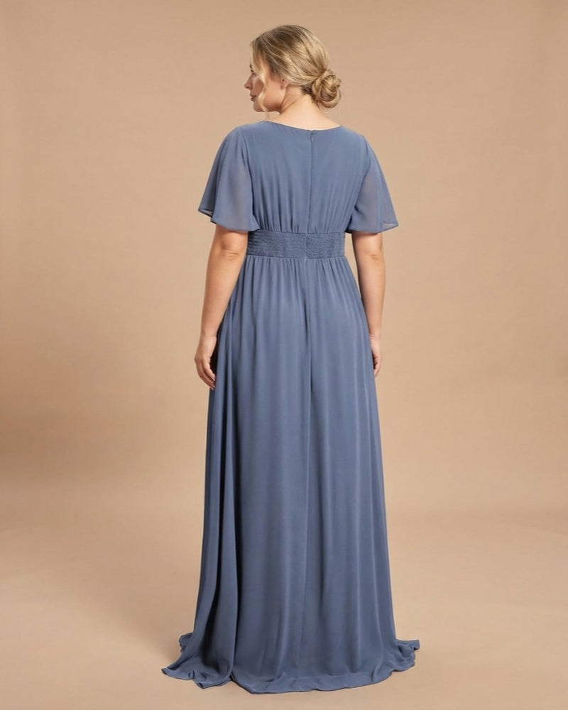 Petaline Elegant Plus Size Bridesmaid Dress with Pleated A-Line Silhouette N0323