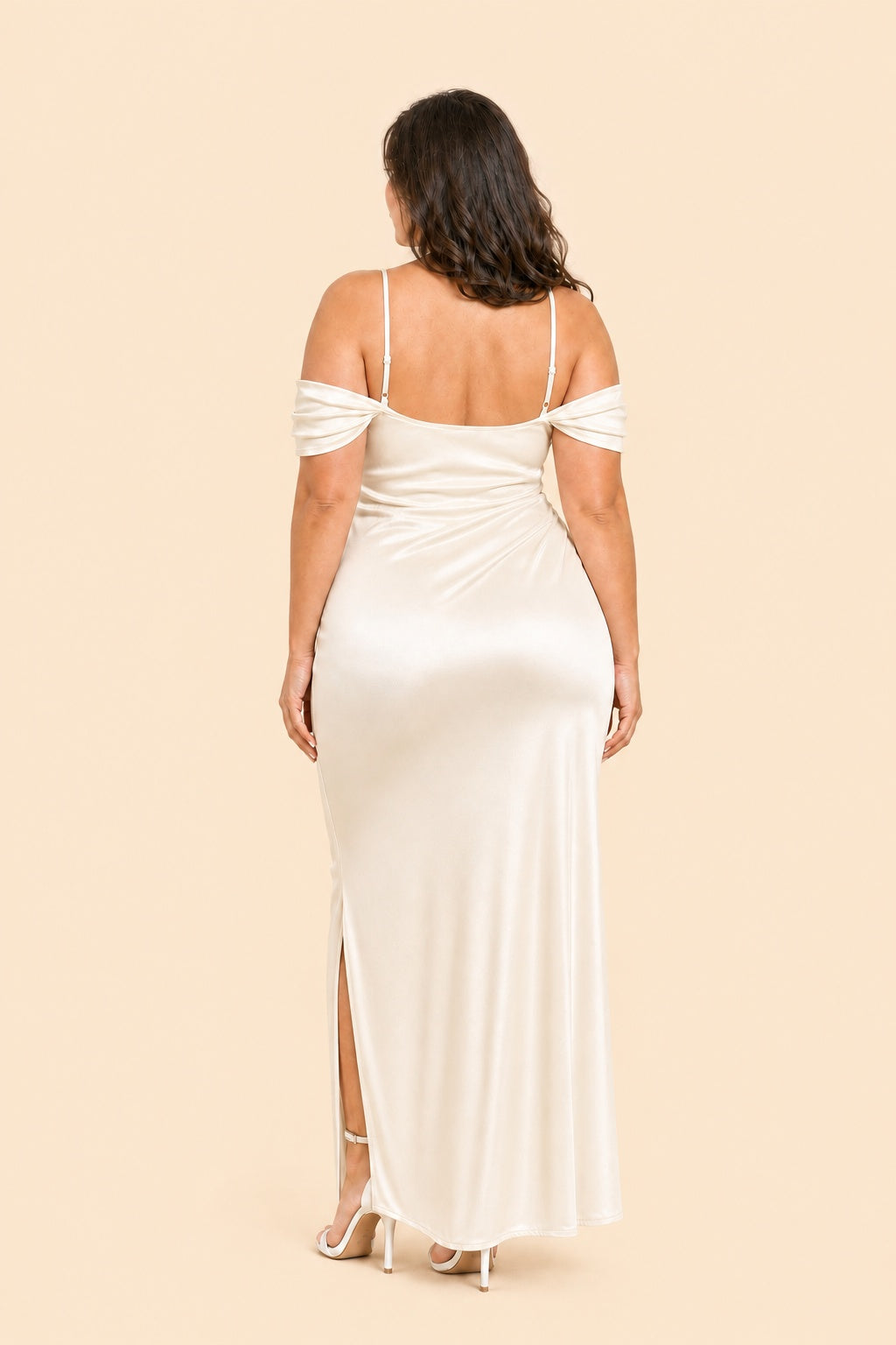 Bridesmaid Maxi Dress with Detachable Bra and Flattering Slit