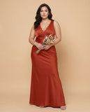 Silvarelle Romantic Sheath Stretch Satin Plus Size Bridesmaid Dress with V-Neck for Weddings - N0361