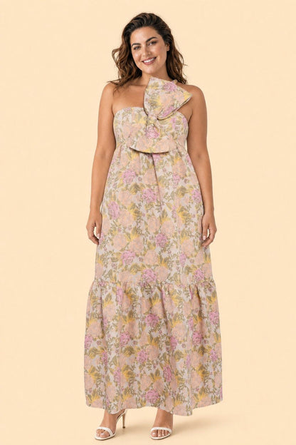 Plus Size Floral Jacquard A-Line Bridesmaid Dress with Bow Front and Pockets