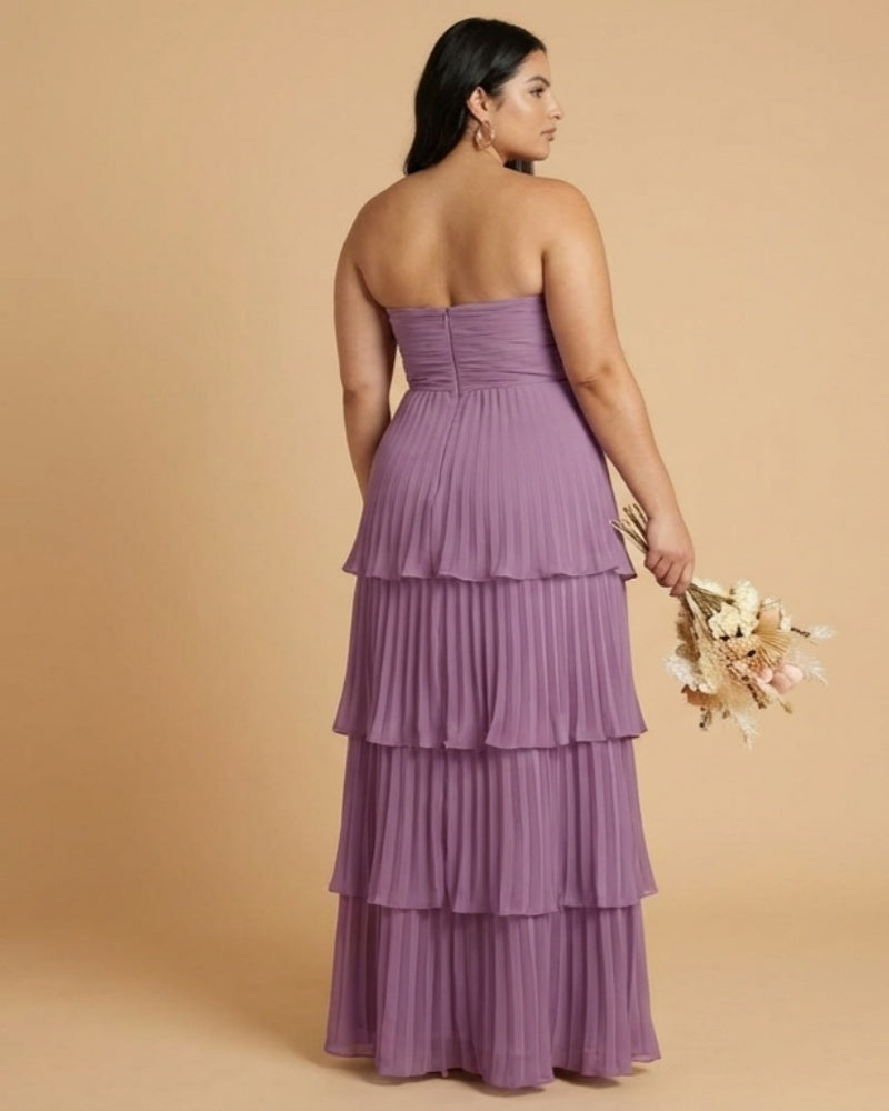 Chantarae Elegant Plus Size A-Line Chiffon Bridesmaid Dress with Sweetheart Neckline - N0373