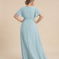 Petaline Elegant Plus Size Bridesmaid Dress with Pleated A-Line Silhouette N0323