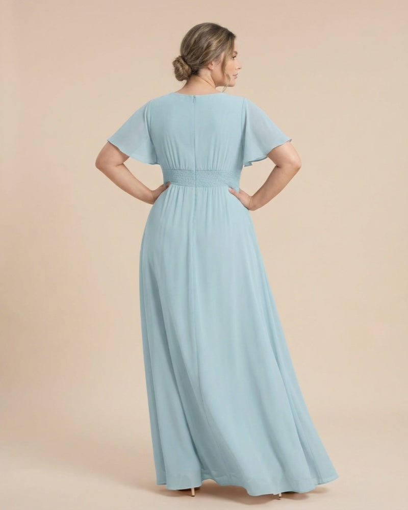 Petaline Elegant Plus Size Bridesmaid Dress with Pleated A-Line Silhouette N0323