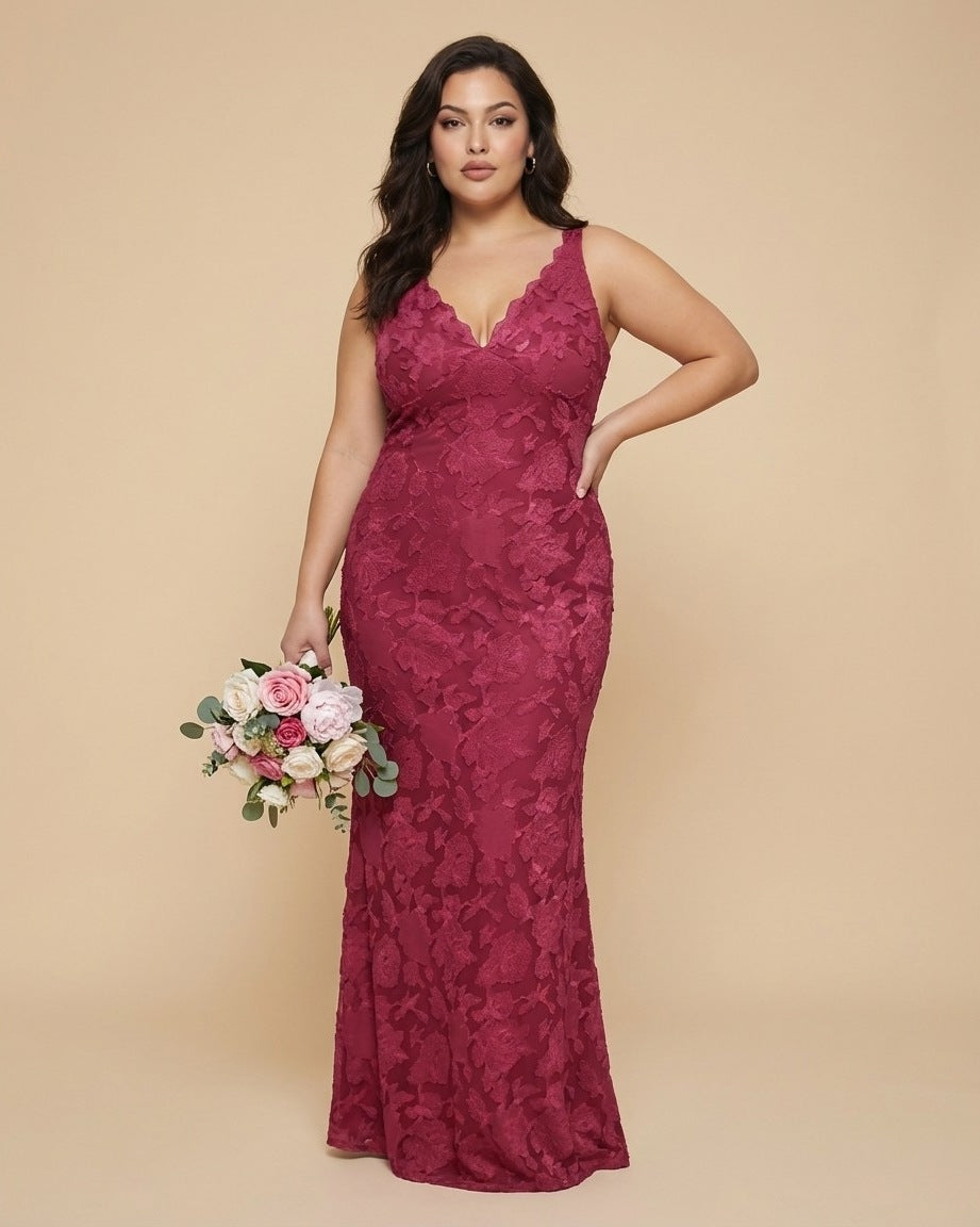 Silvarelle Chic Plus Size Sheath Bridesmaid Dress with Lace Overlay for Wedding Ceremony -N0355