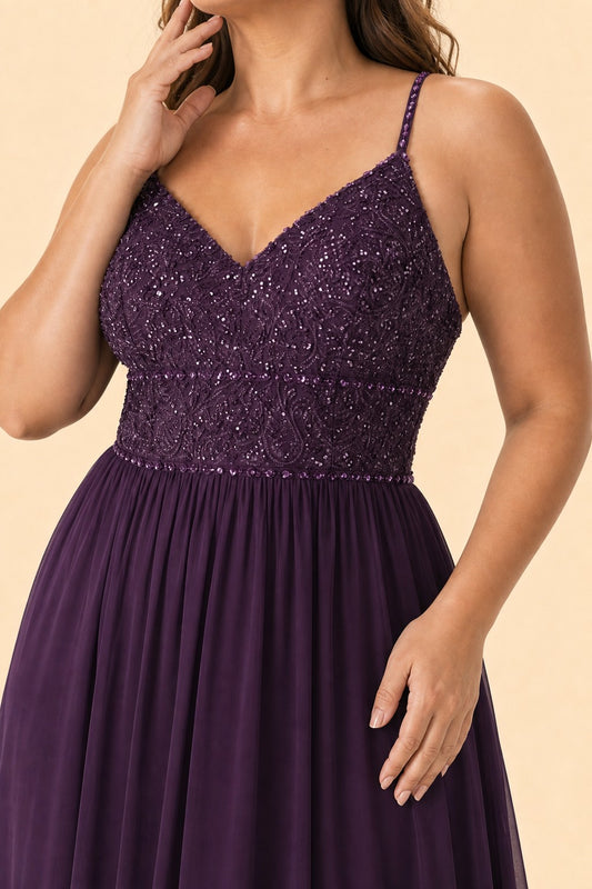 Plus Size Bridesmaid Evening Gown with Sequins Lace and Elegant Open Back A-Line Dress Maxi