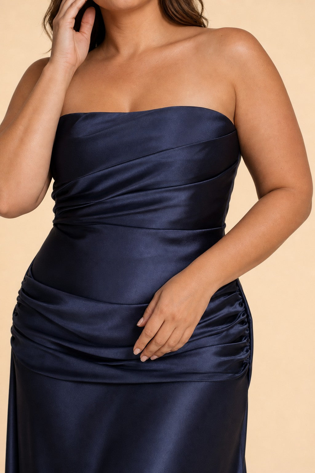Plus Size Strapless Bridesmaid Dress Ruched Maxi Dress with Draped Waist Tie Elegant Gown