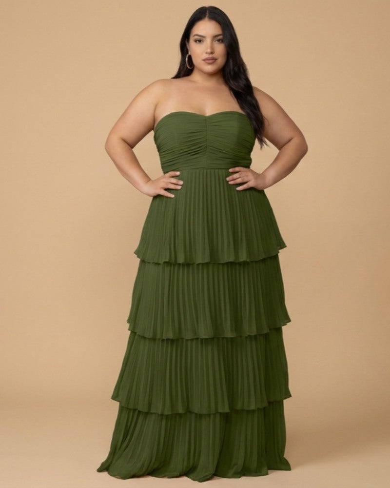 Chantarae Romantic Plus Size A Line Bridesmaid Dress with Sweetheart Neckline and Ruffles -N0369