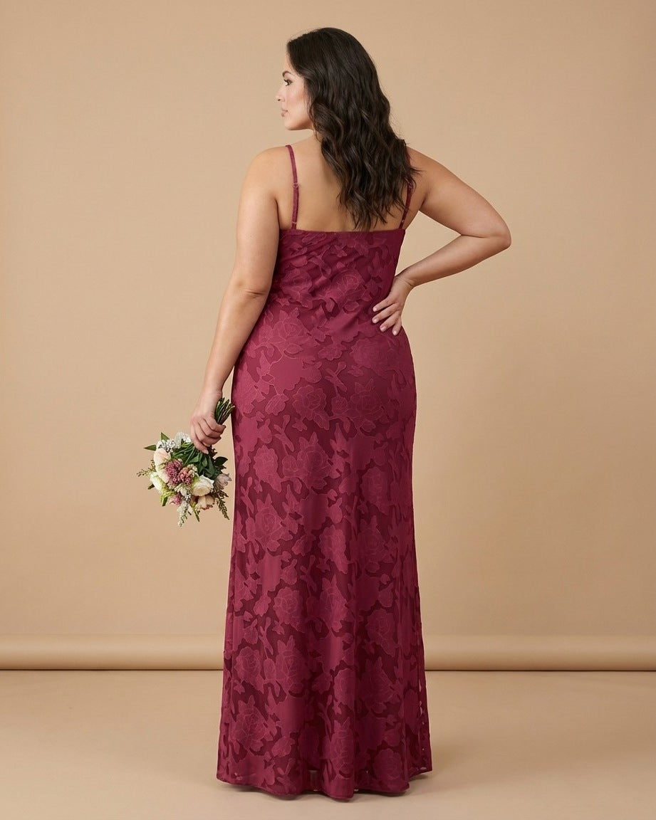 Silvarelle Chic Plus Size Sheath Bridesmaid Dress with Lace Overlay for Wedding Ceremony -N0355