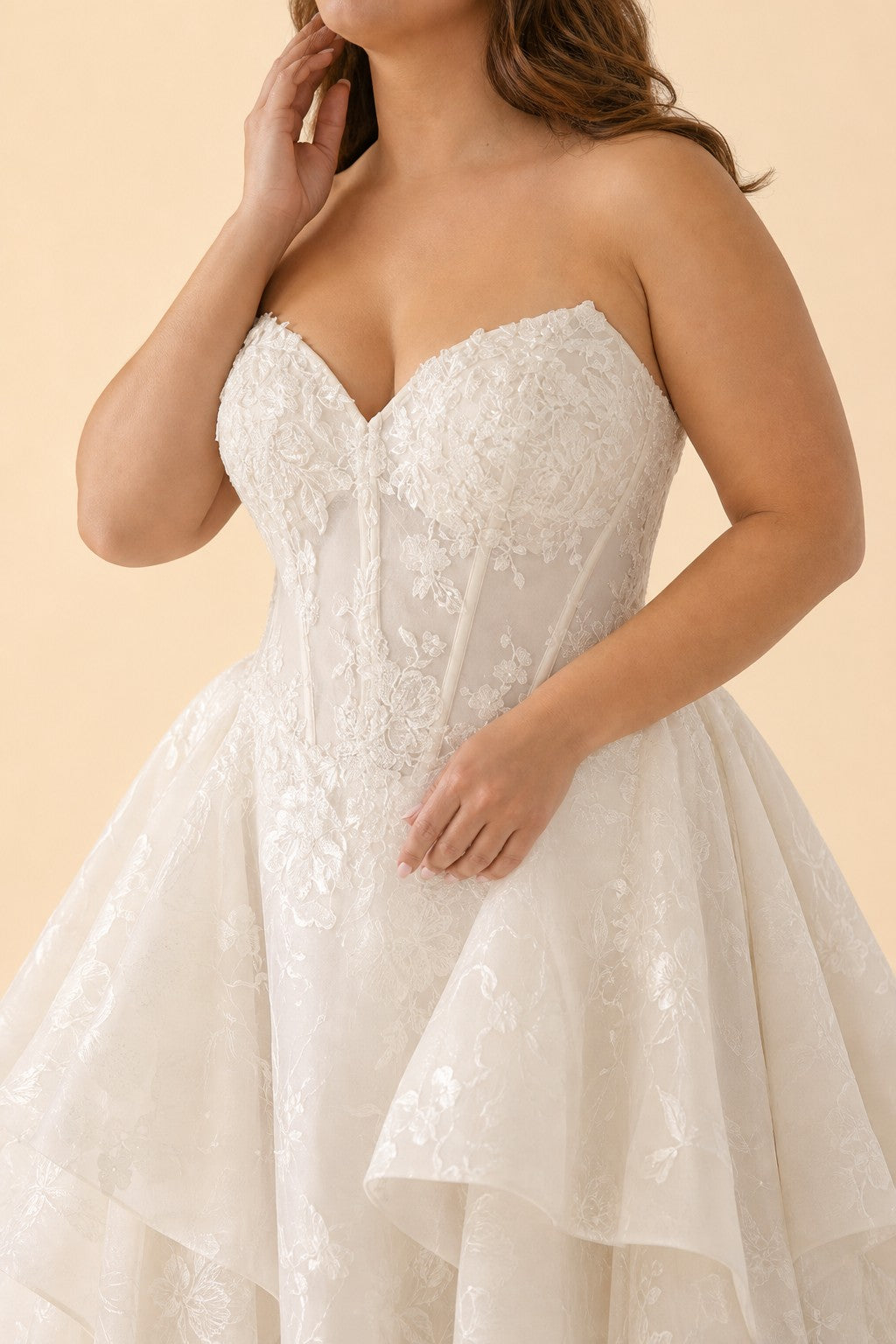 Plus Size Elegant A-Line Wedding Dress with Basque Waist and Floral Lace Details