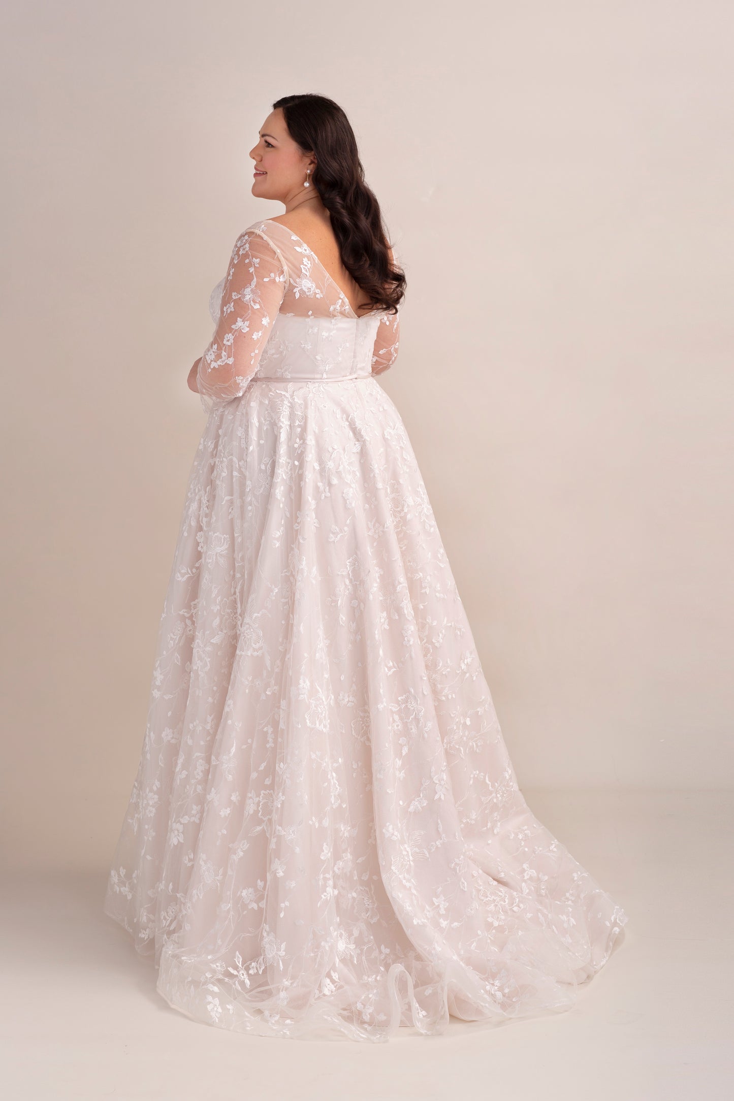 Lace Ball Gown Wedding Dress with Sweetheart Neckline and Long Sleeves