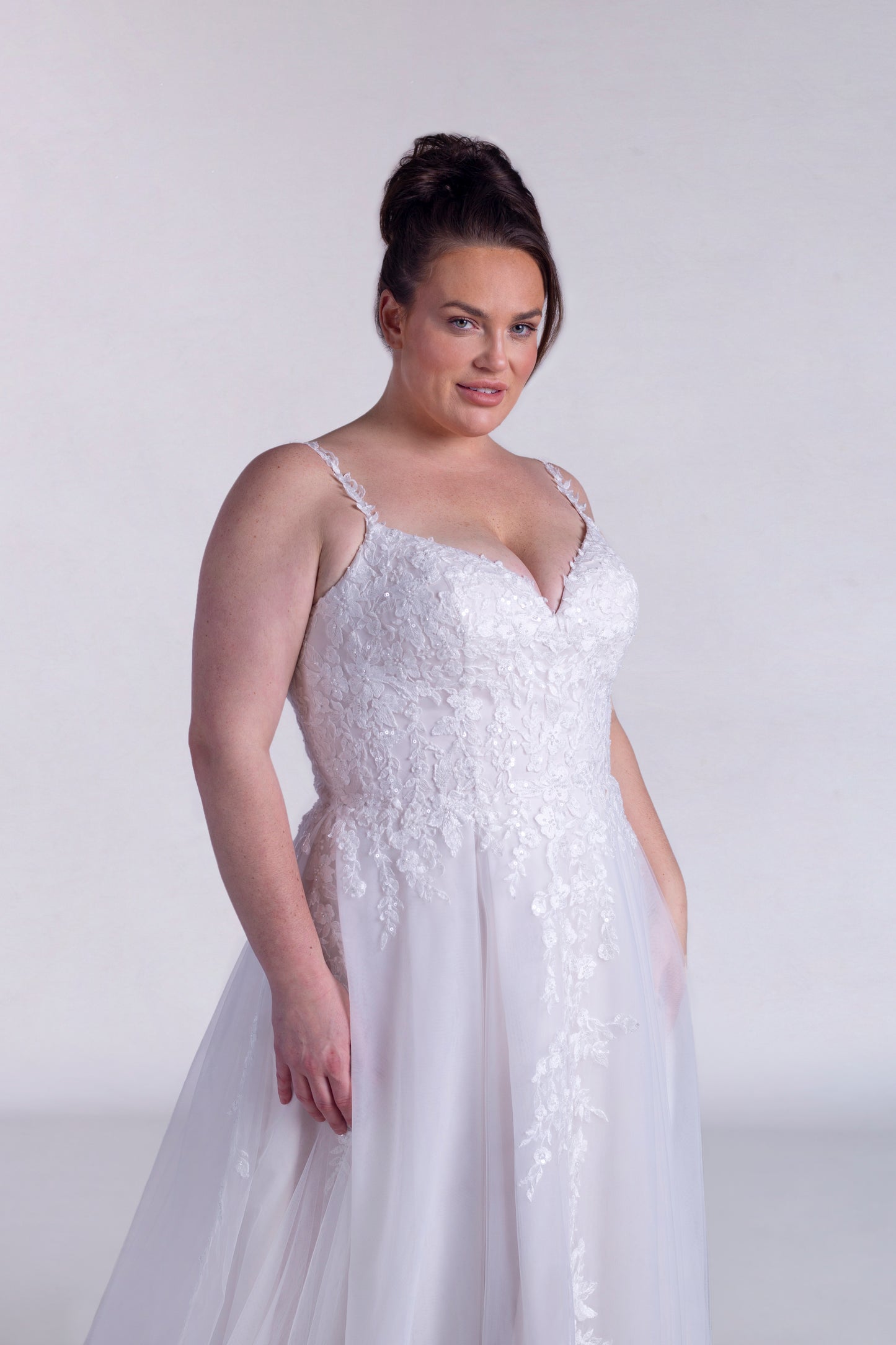 A-line Lace And Tulle Wedding Dress