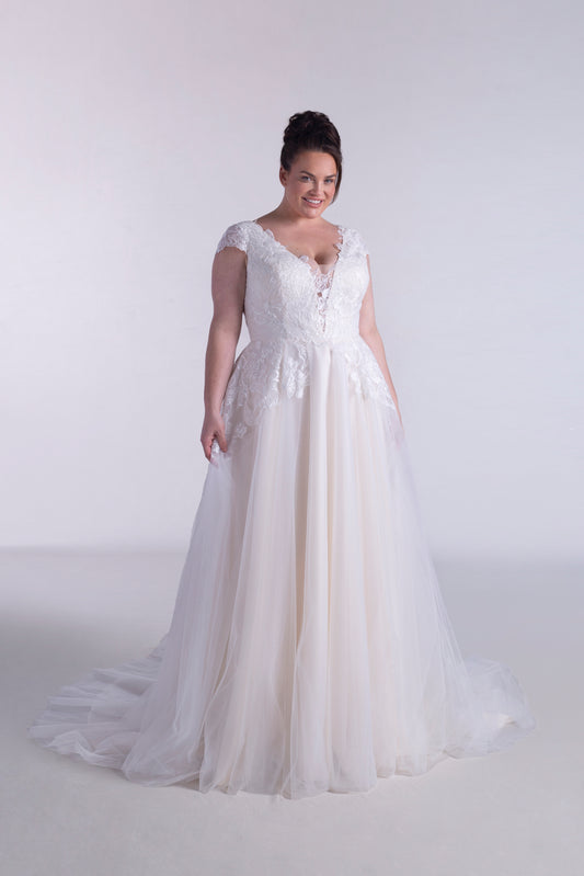 Ballgown Lace Wedding Dress