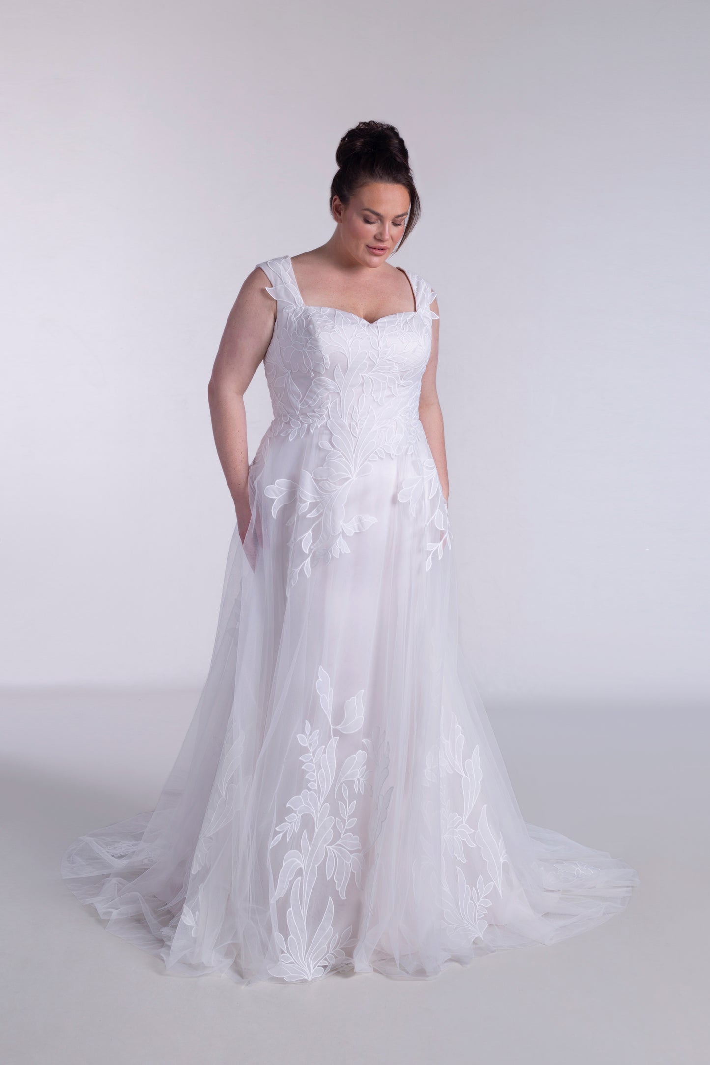 A-line Tulle And Lace Wedding Dress