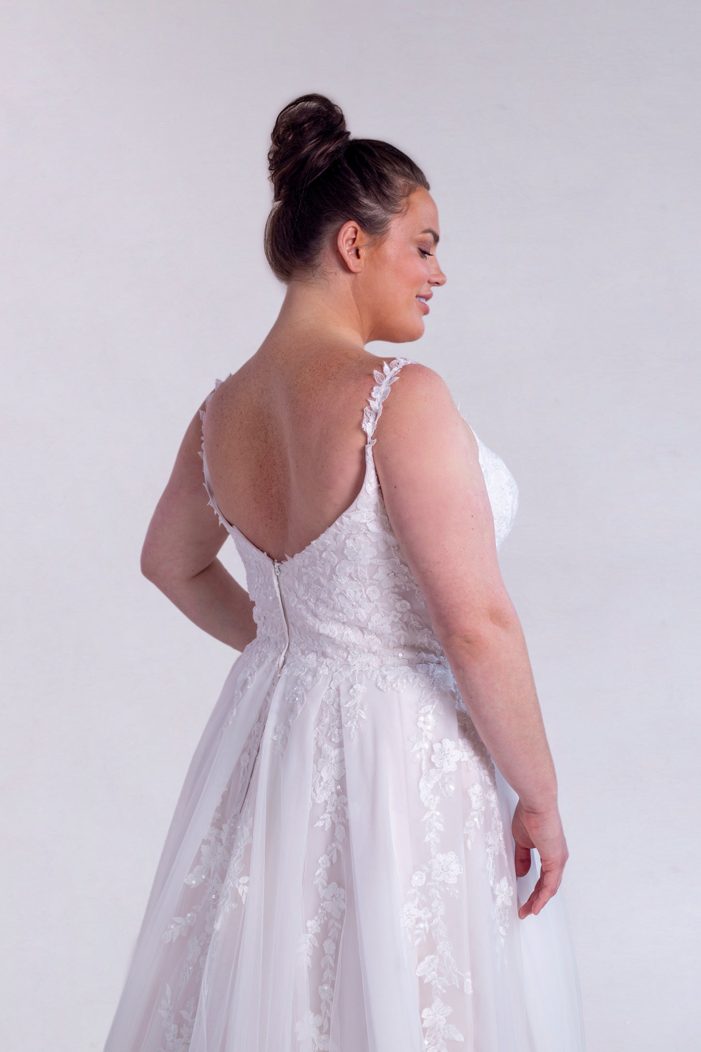 A-line Lace And Tulle Wedding Dress