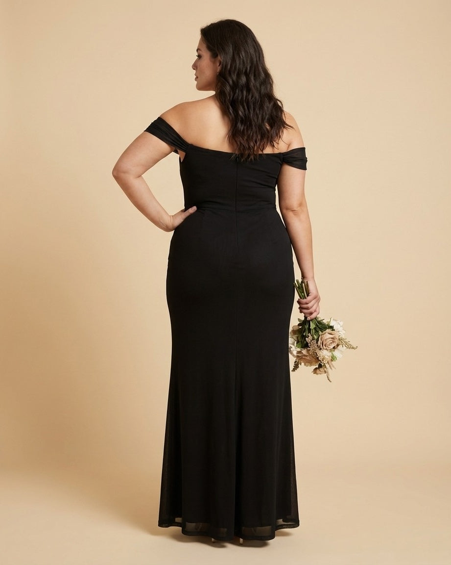 Elanthia Plus Size Modern Sheath Bridesmaid Dress with Ruched Bodice for Wedding -N0349