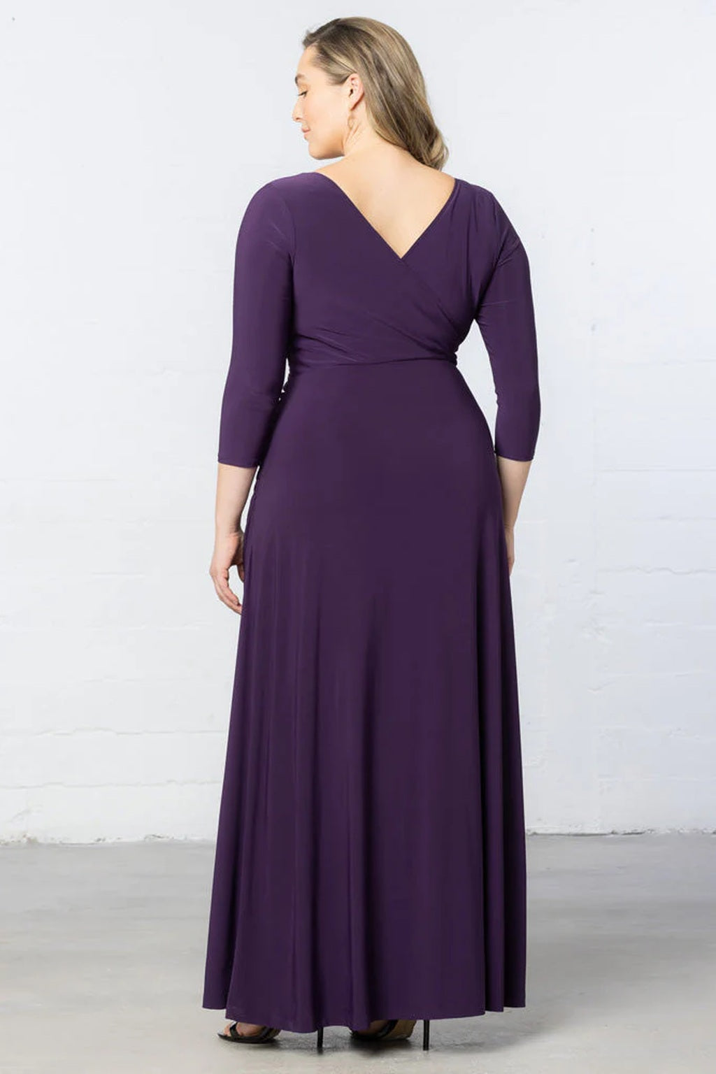 Gala Glam Evening Gown with Sleeves