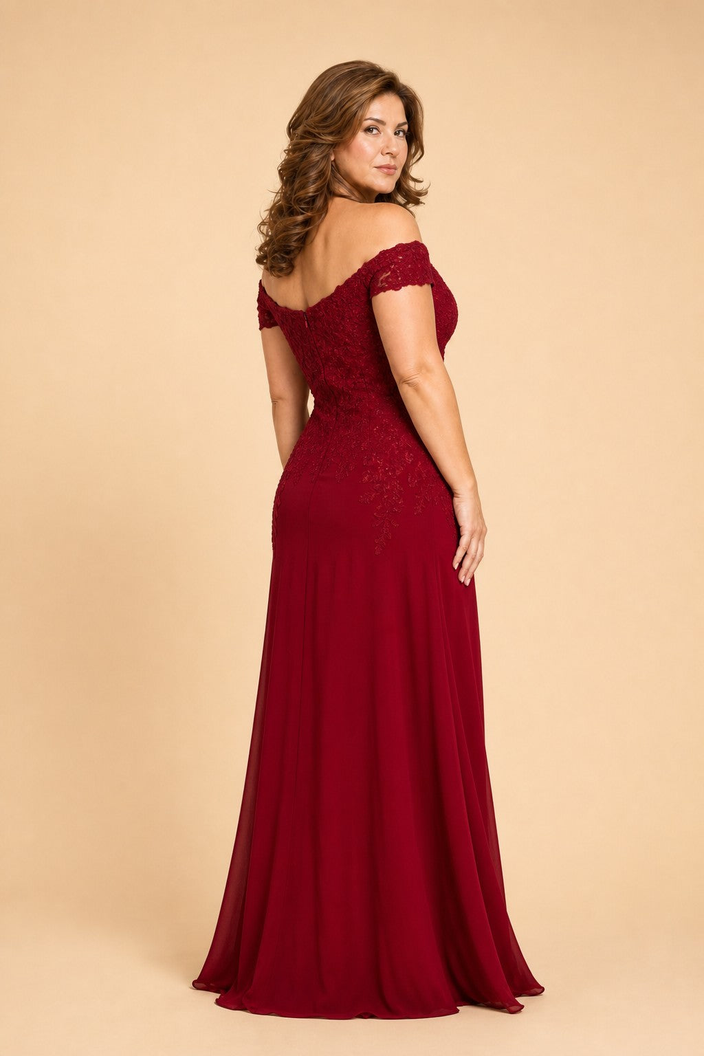 Plus Size Off Shoulder Lace Embroidered A-Line Mother of the Evening Gown Elegant Formal Wear