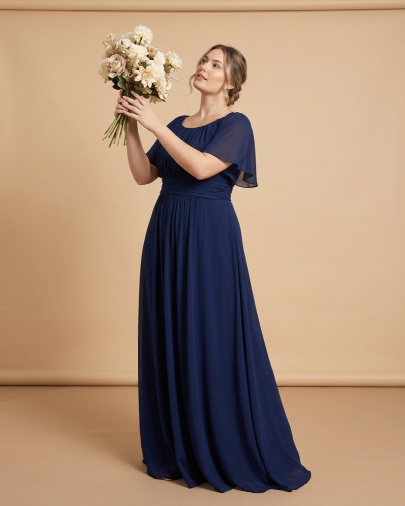 Petaline Elegant Plus Size Bridesmaid Dress with Pleated A-Line Silhouette N0323