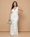 Silvarelle Plus Size Chic Sheath Bridesmaid Dress Side Zip Lace Embellishment Formal Wedding Gown For Curvy Figuress -N0356