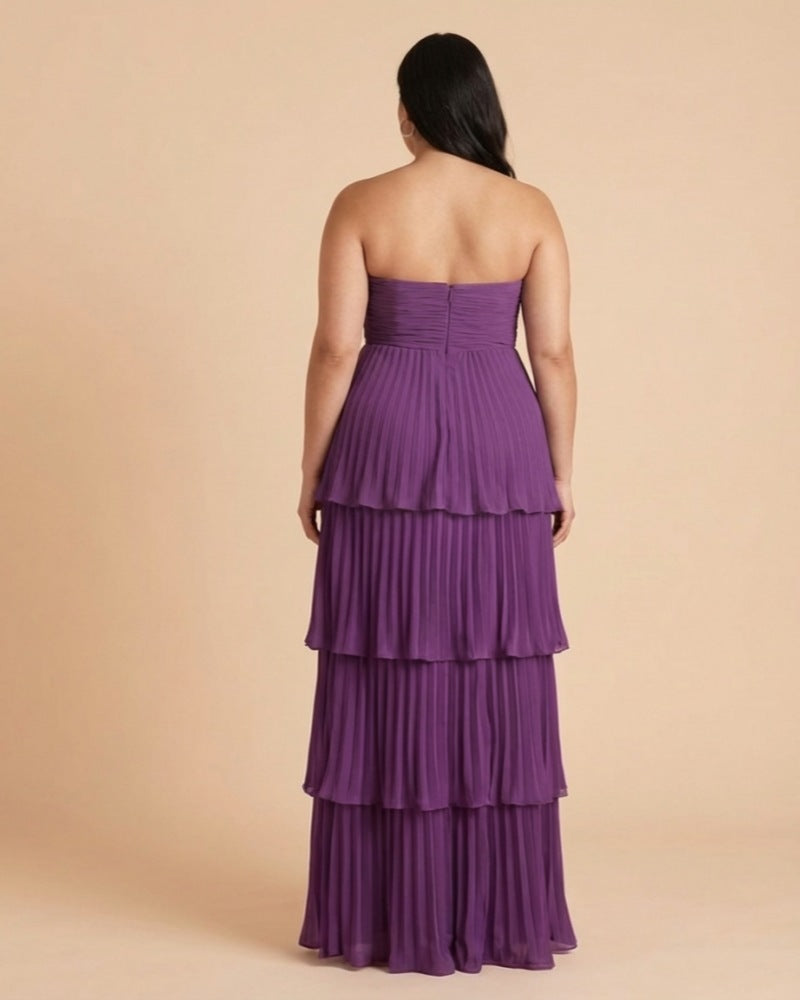 Chantarae Elegant Plus Size A-Line Chiffon Bridesmaid Dress with Sweetheart Neckline - N0373