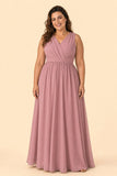 Elegant Plus Size Bridesmaid Dress with Lace Panel Back and Soft Pleats