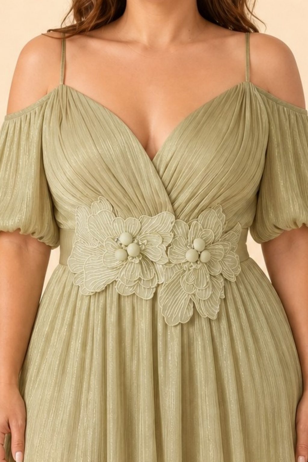Elegant Plus Size Bridesmaid Dress with Pleated A-Line Silhouette