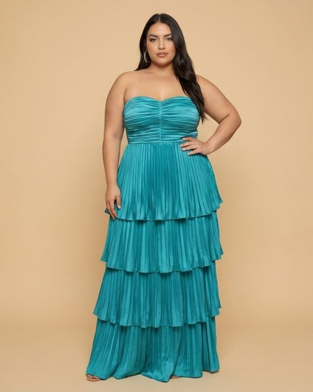 Chantarae Plus Size Minimalist Satin Bridesmaid Dress with Fluid Drape for Wedding Party -N0378