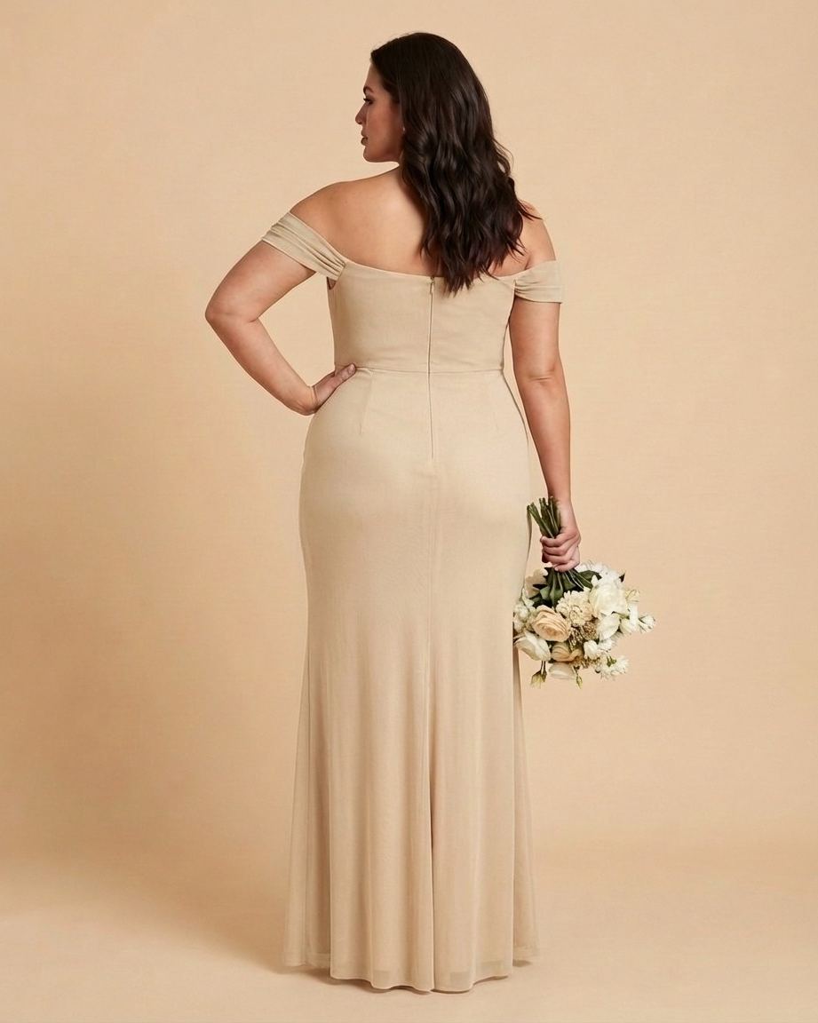 Elanthia Plus Size Modern Sheath Bridesmaid Dress with Ruched Bodice for Wedding -N0349