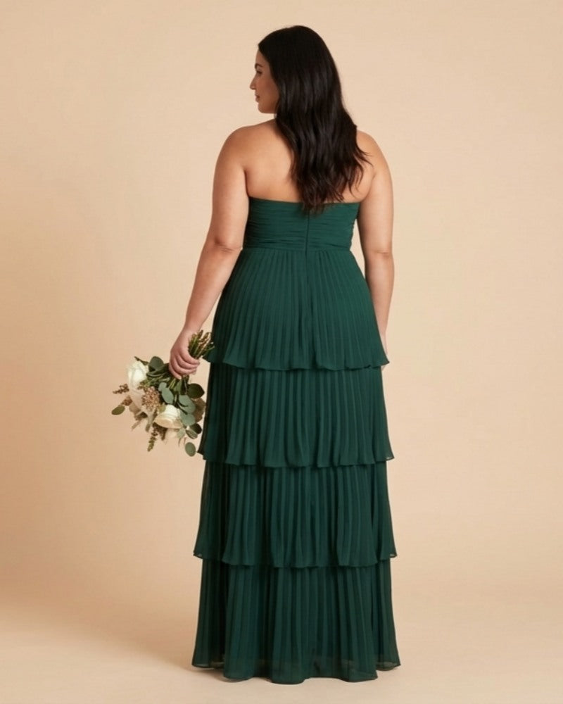 Chantarae Romantic Plus Size A Line Bridesmaid Dress with Sweetheart Neckline and Ruffles -N0369