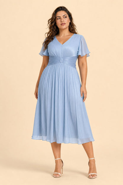 Plus Size Ruched V-Neck A-Line Bridesmaid Dress for Elegant Wedding Guest Look Formal Occasion Wear