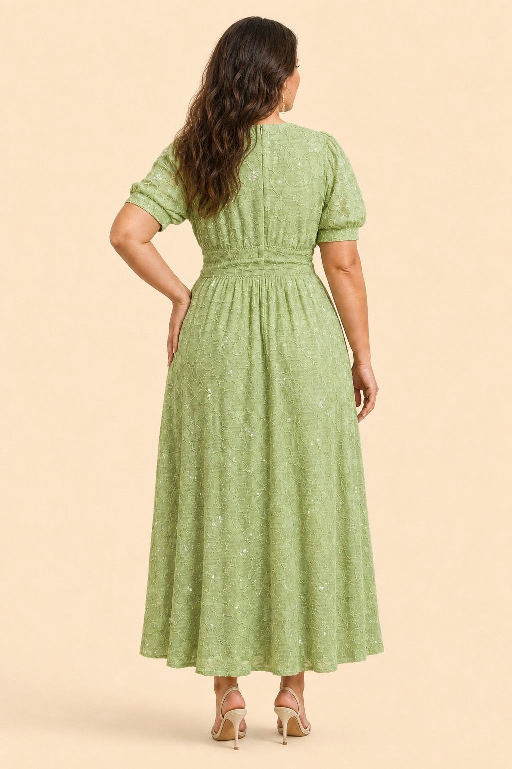 Plus Size Floral Sequin Bridesmaid Dress with Puff Sleeves and A-Line Skirt