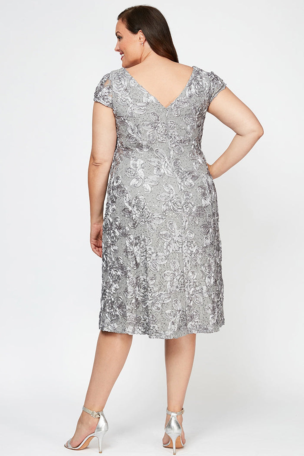 Plus Audrey Rosette Lace Short Dress