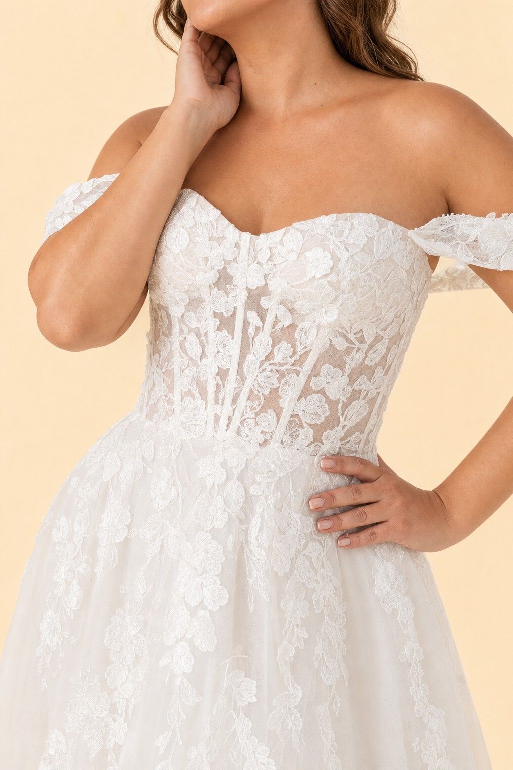 Romantic Off Shoulder Plus Size Wedding Dress Sheer Lace Appliqué A-Line Slit