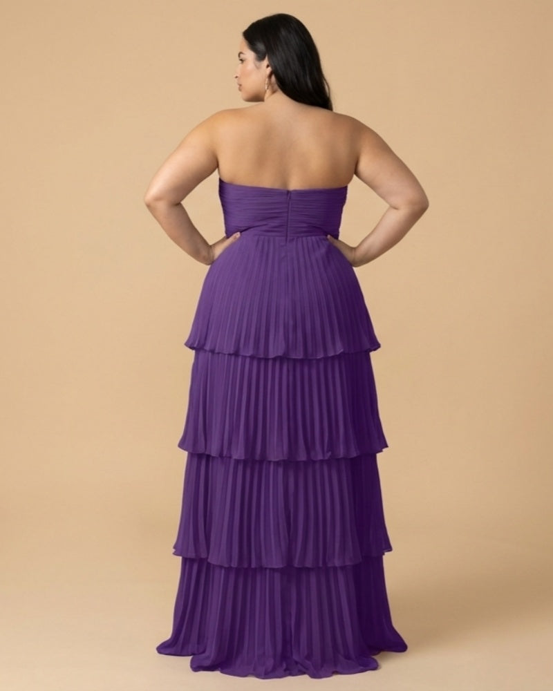 Chantarae Elegant Plus Size A-Line Chiffon Bridesmaid Dress with Sweetheart Neckline - N0373