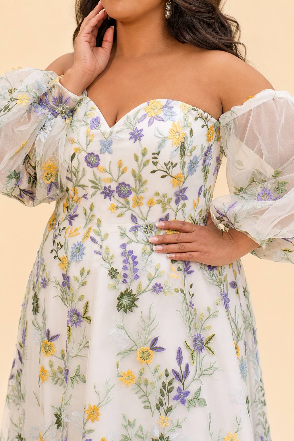 Plus Size A-Line Wedding Dress with Detachable Puff Sleeves and Embroidered Mesh