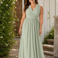 Elegant Plus Size Bridesmaid Dress with Lace Panel Back and Soft Pleats