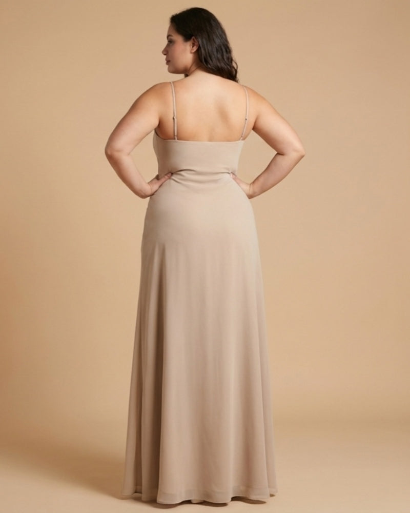 Silvarelle Flattering Plus Size Sheath Chiffon Dress with Lightweight Fabric for Wedding -N0368