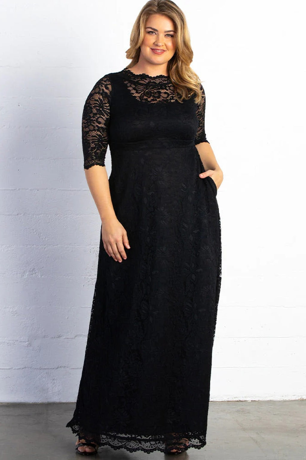 Leona Lace Gown