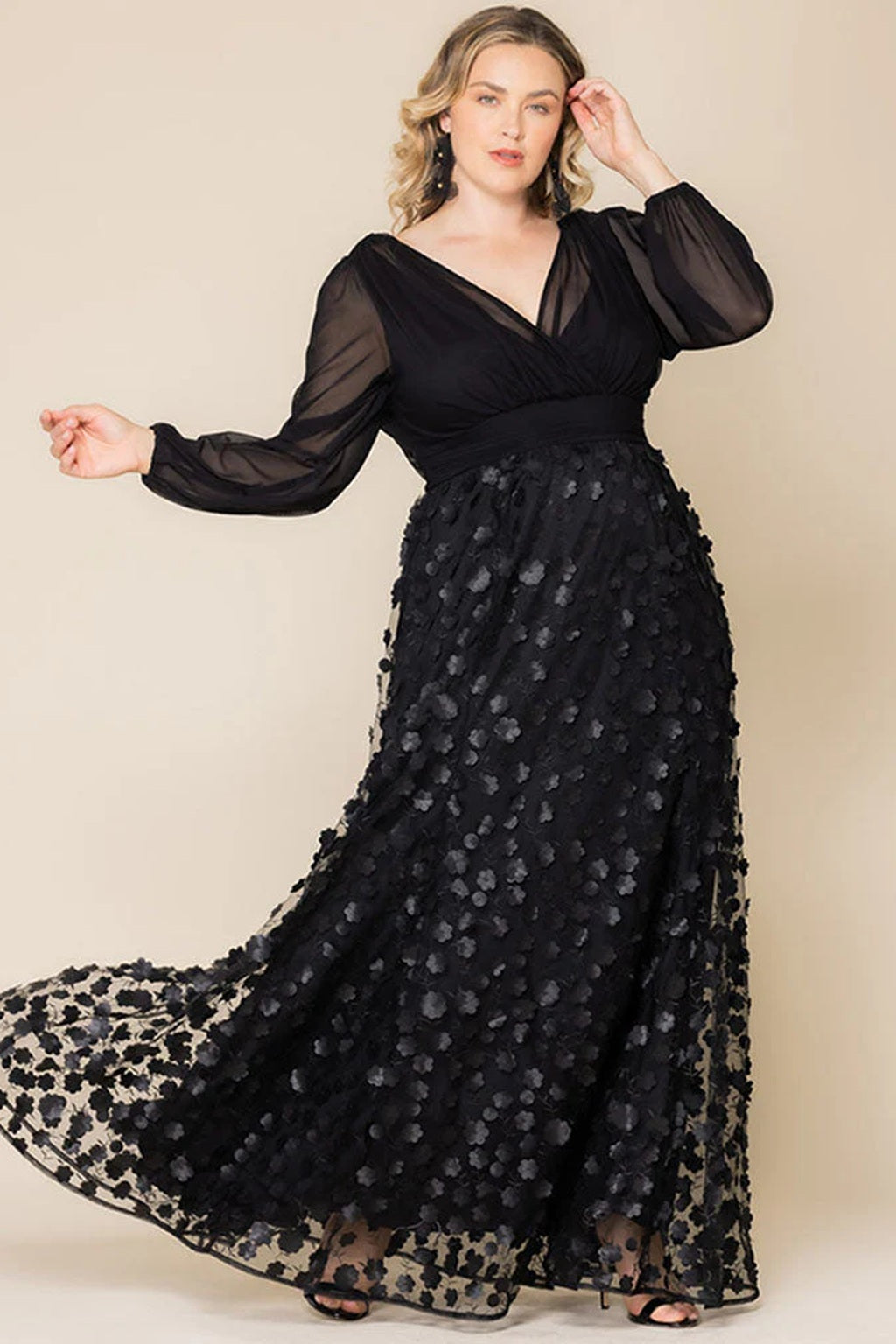 Blossoming Beauty Mesh Evening Gown