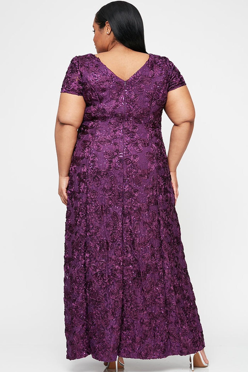 Plus Evelyn Rosette Lace Long Gown